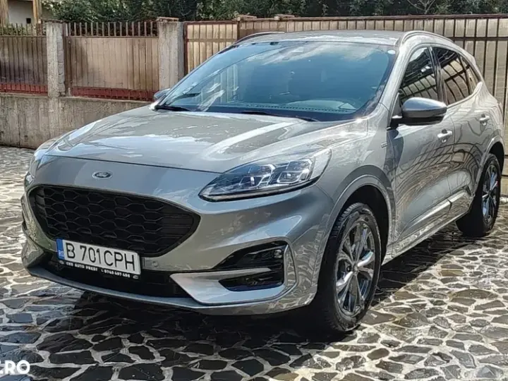 Ford Kuga III 2.5 Duratec FHEV AWD ST Line