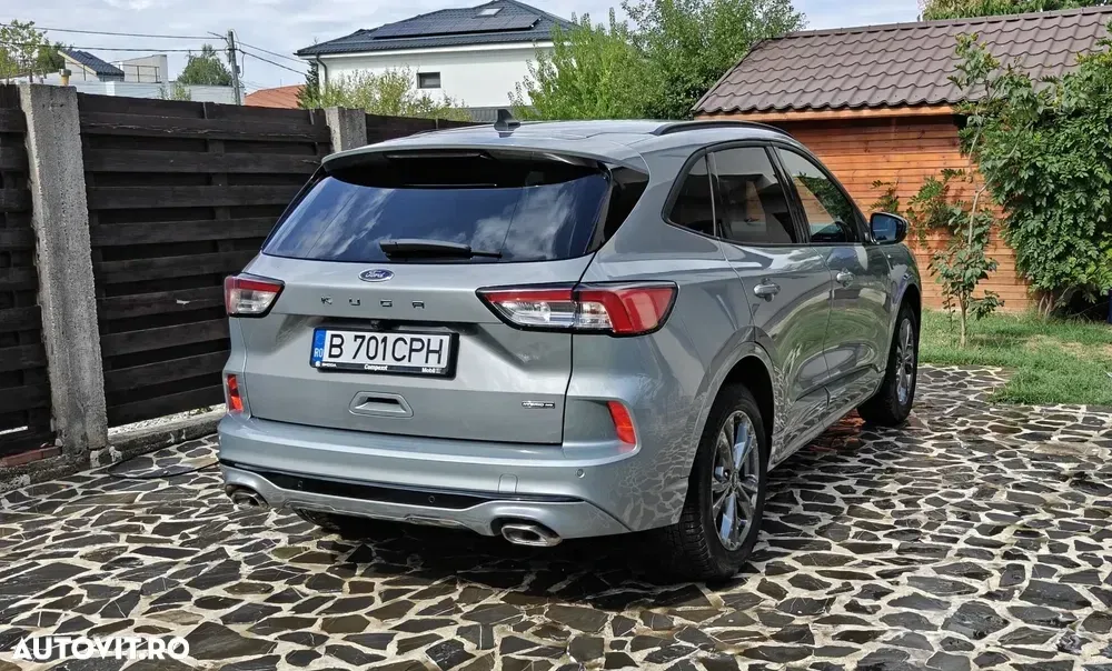 Ford Kuga III 2.5 Duratec FHEV AWD ST Line — imagine 5