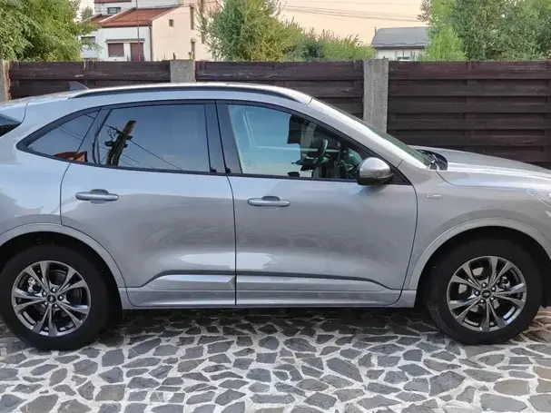 Ford Kuga III 2.5 Duratec FHEV AWD ST Line