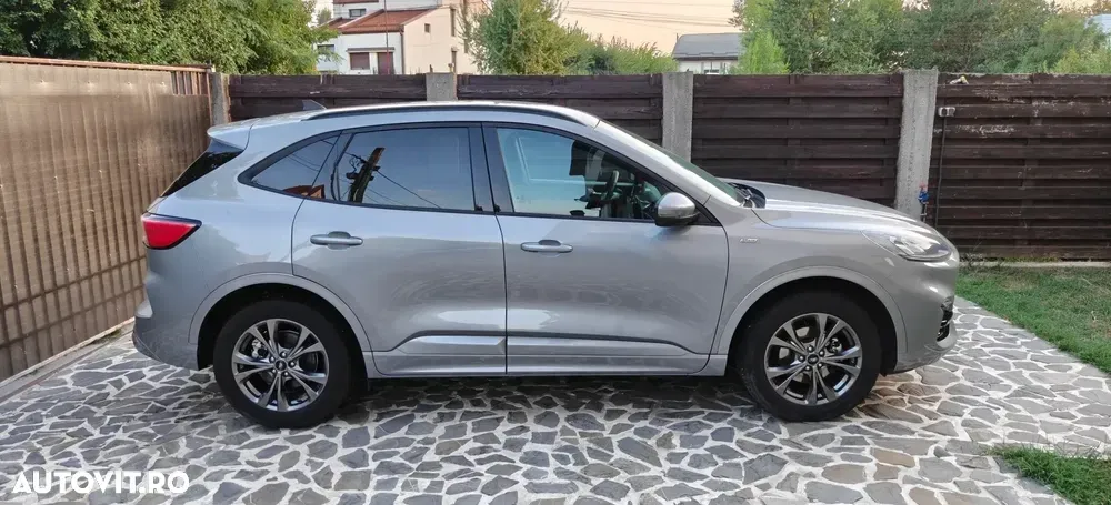 Ford Kuga III 2.5 Duratec FHEV AWD ST Line — imagine 6