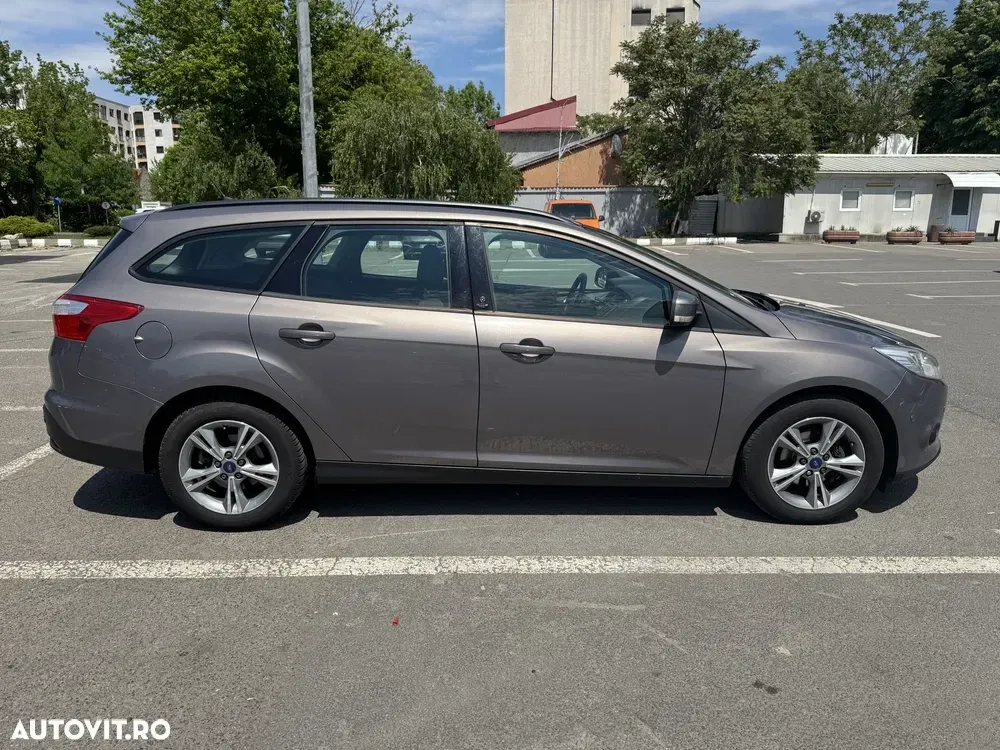 Ford Focus MK3 — imagine 5