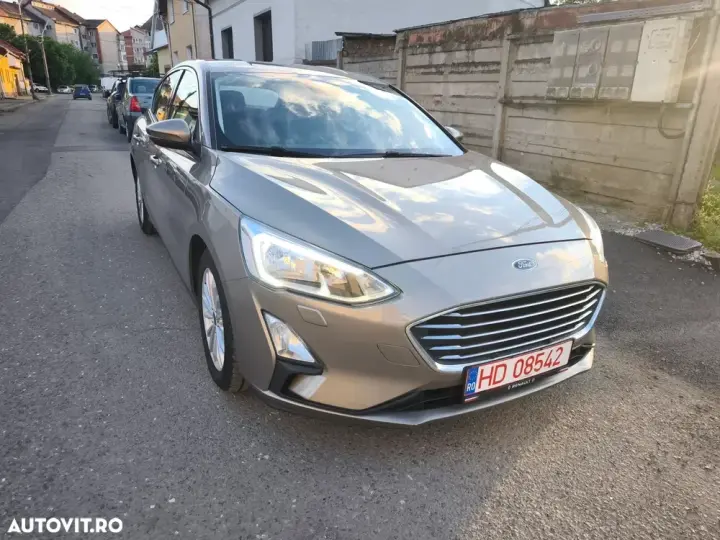 Ford Focus MK4 1.5 EcoBlue Start-Stopp-System TITANIUM STYLE