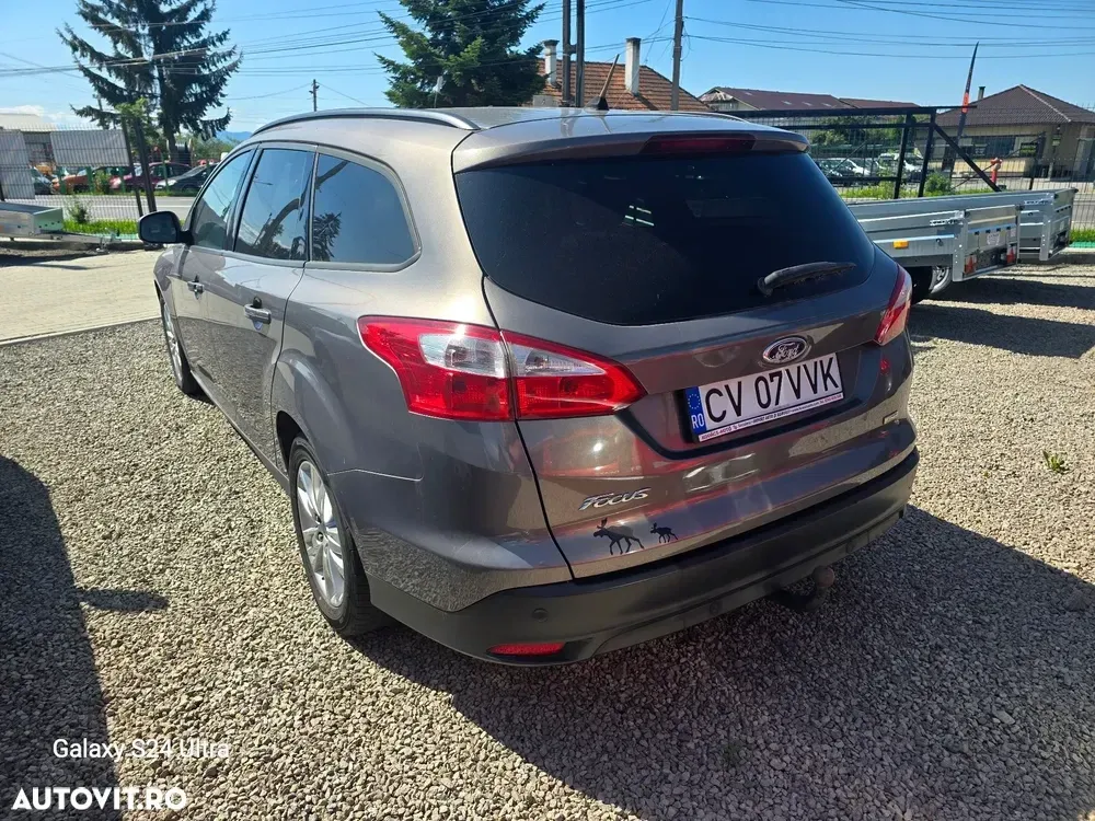 Ford Focus 1.6 TDCi DPF Start-Stopp-System SYNC Edition — imagine 3