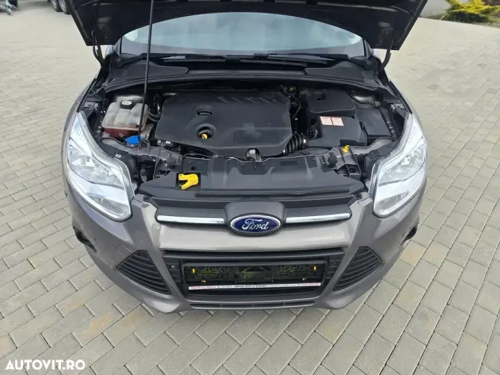 Ford Focus 1.6 TDCi DPF Start-Stopp-System SYNC Edition