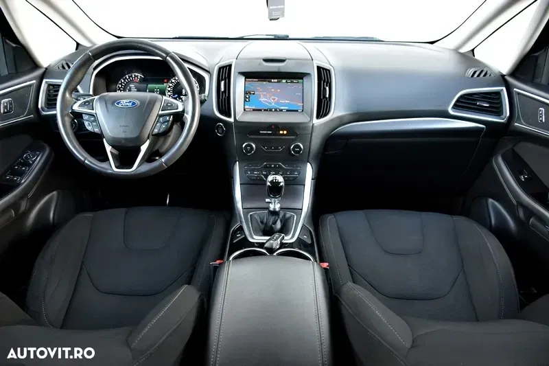 Ford S-Max 2.0 TDCi ST-Line — imagine 5