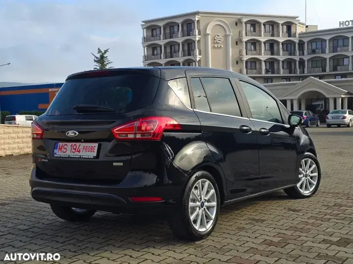 Ford B-Max 1.0 EcoBoost Titanium
