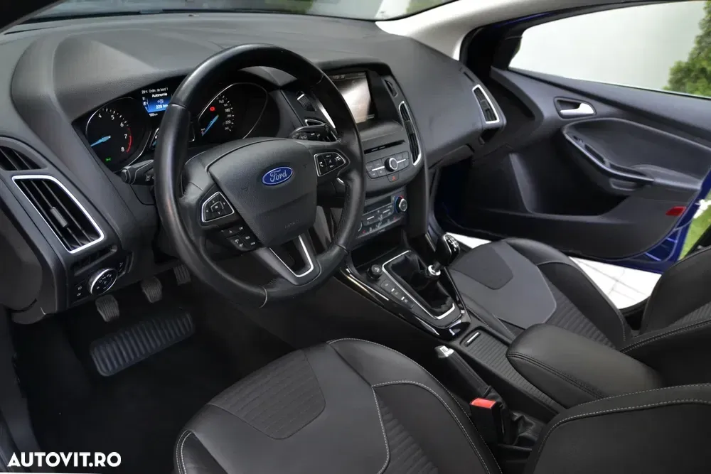Ford Focus 1.0 EcoBoost Titanium — imagine 6