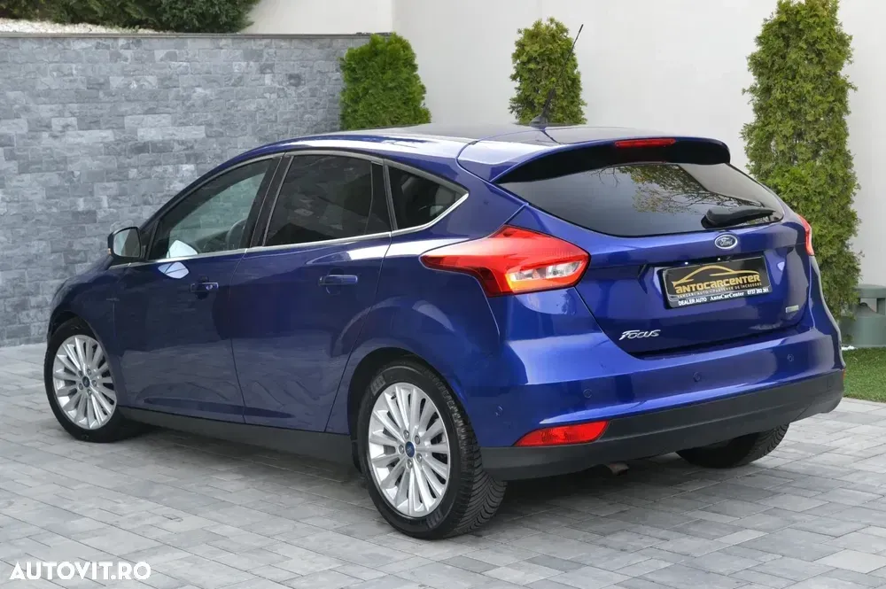 Ford Focus 1.0 EcoBoost Titanium — imagine 3