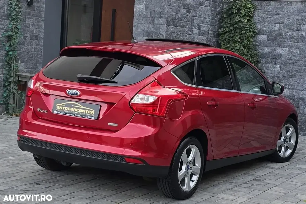 Ford Focus 1.0 EcoBoost Start Stop Titanium — imagine 4