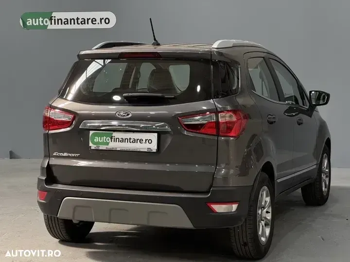 Ford EcoSport — imagine 6
