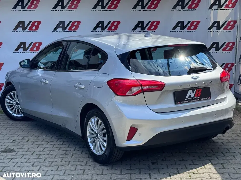 Ford Focus 1.5 EcoBlue Titanium Business — imagine 3