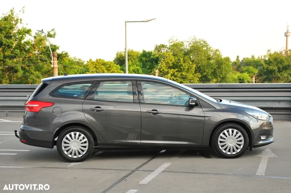 Ford Focus MK3 1.0 EcoBoost Titanium — imagine 3