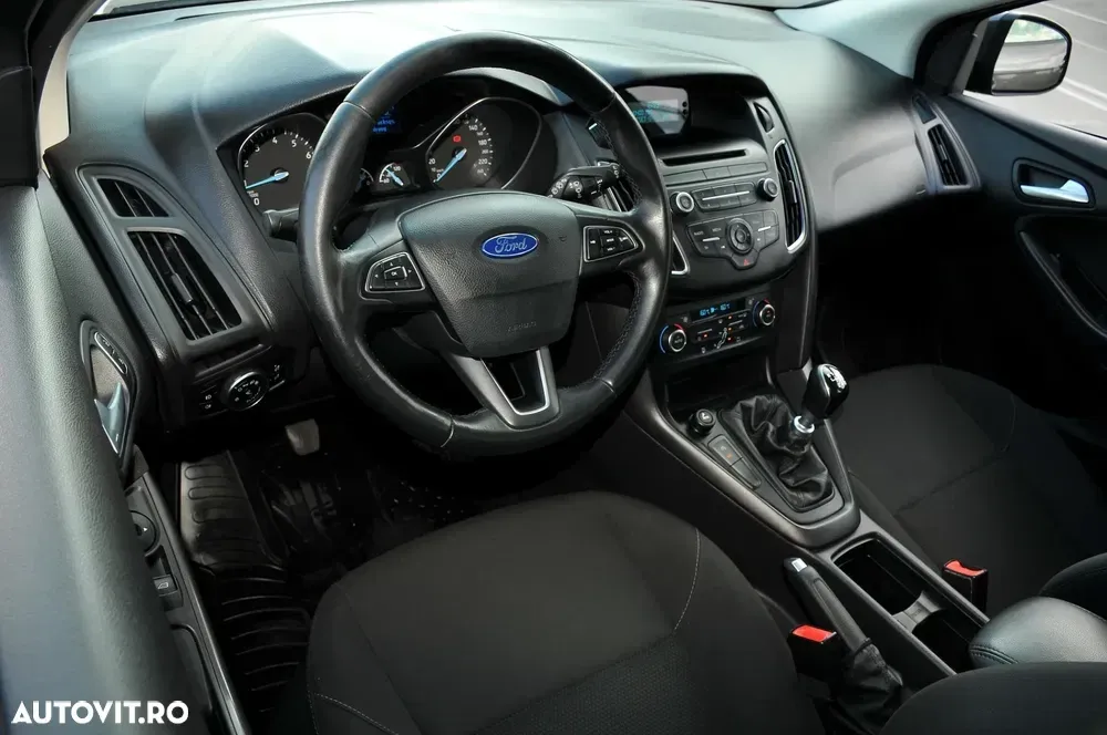 Ford Focus MK3 1.0 EcoBoost Titanium — imagine 4