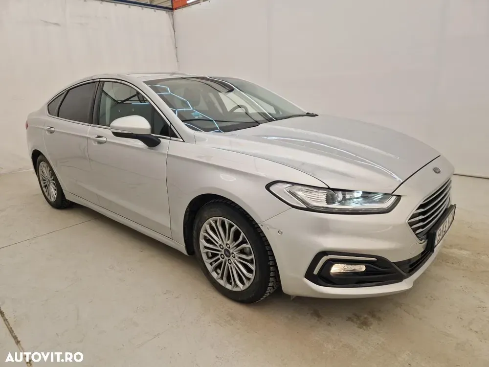 Ford Mondeo IV 2.0 HEV Titanium — imagine 2