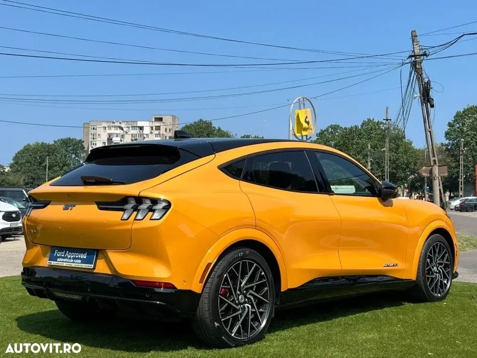 Ford Mustang Mach-E — imagine 3