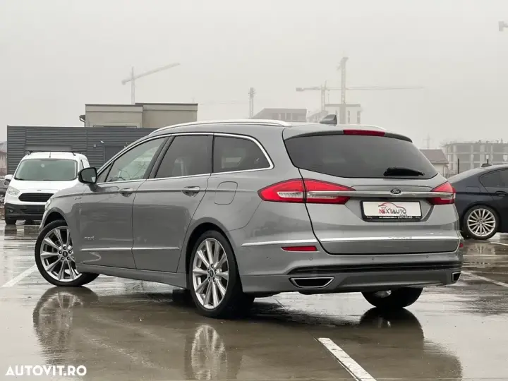 Ford Mondeo IV 2.0 HEV Vignale