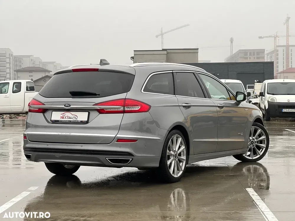 Ford Mondeo IV 2.0 HEV Vignale — imagine 3