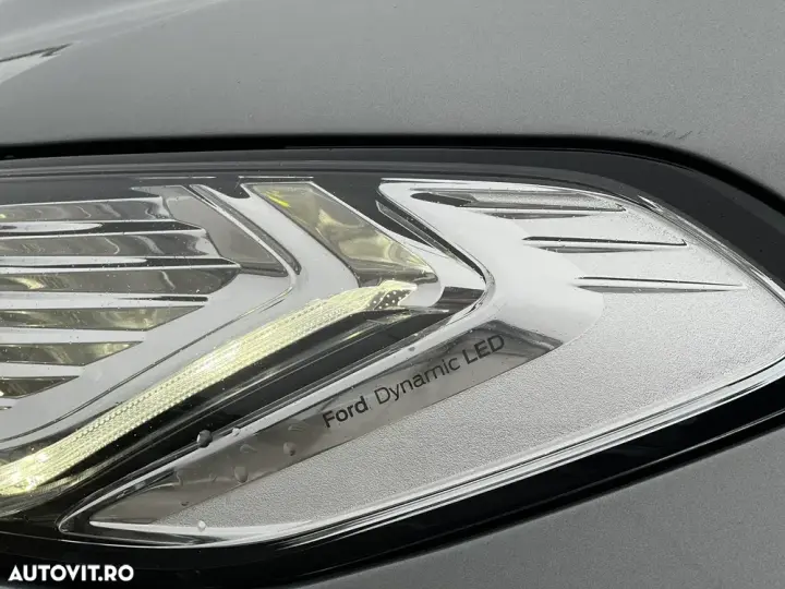 Ford Mondeo IV 2.0 HEV Vignale