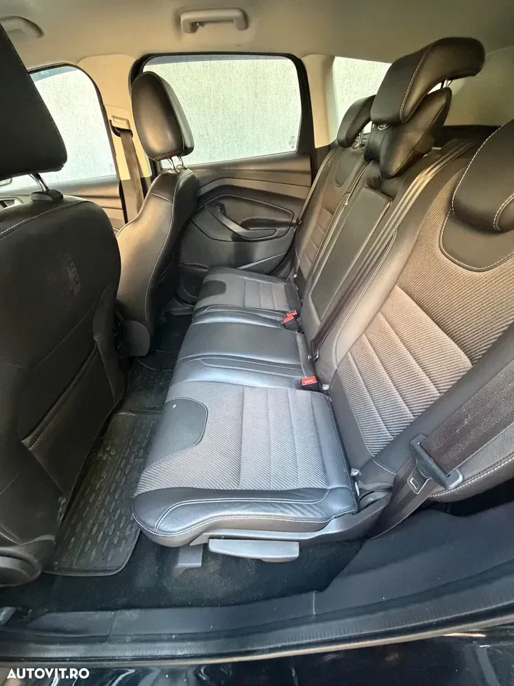 Ford Kuga II 2.0 TDCi Powershift 4WD Titanium — imagine 6