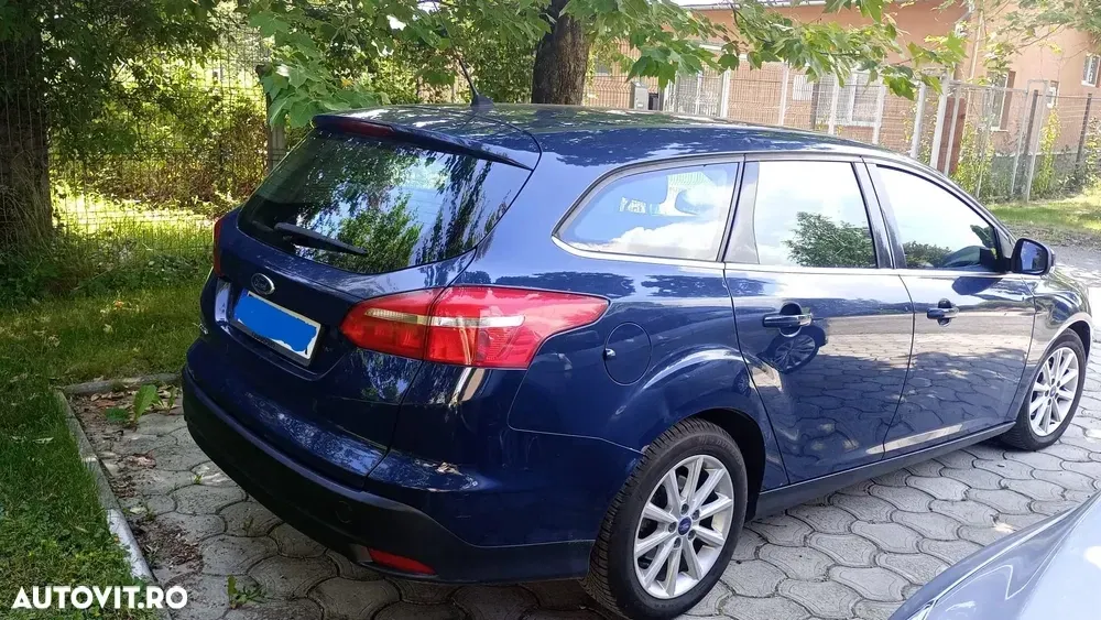 Ford Focus MK3 — imagine 3