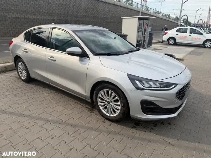 Ford Focus MK4 1.0 EcoBoost Titanium