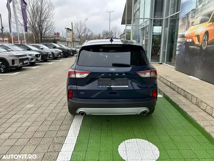 Ford Kuga III 2.0 EcoBlue A8 AWD Titanium