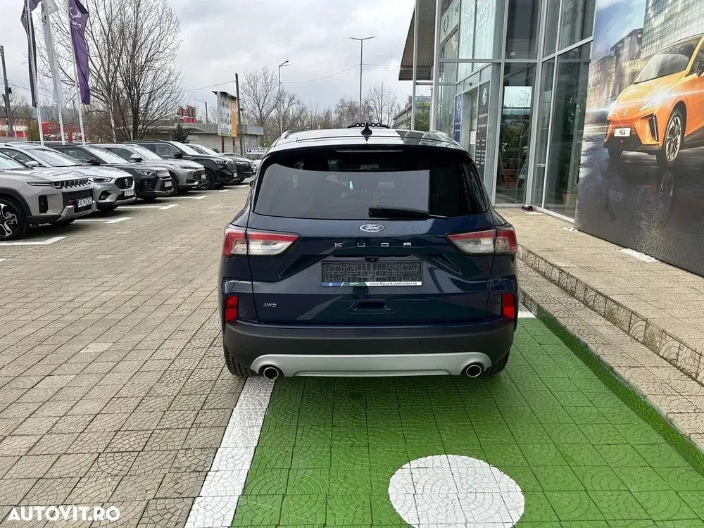 Ford Kuga III 2.0 EcoBlue A8 AWD Titanium — imagine 4