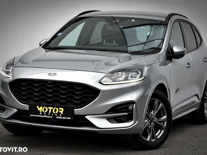 Ford Kuga 2.5 Duratec FHEV ST-LINE