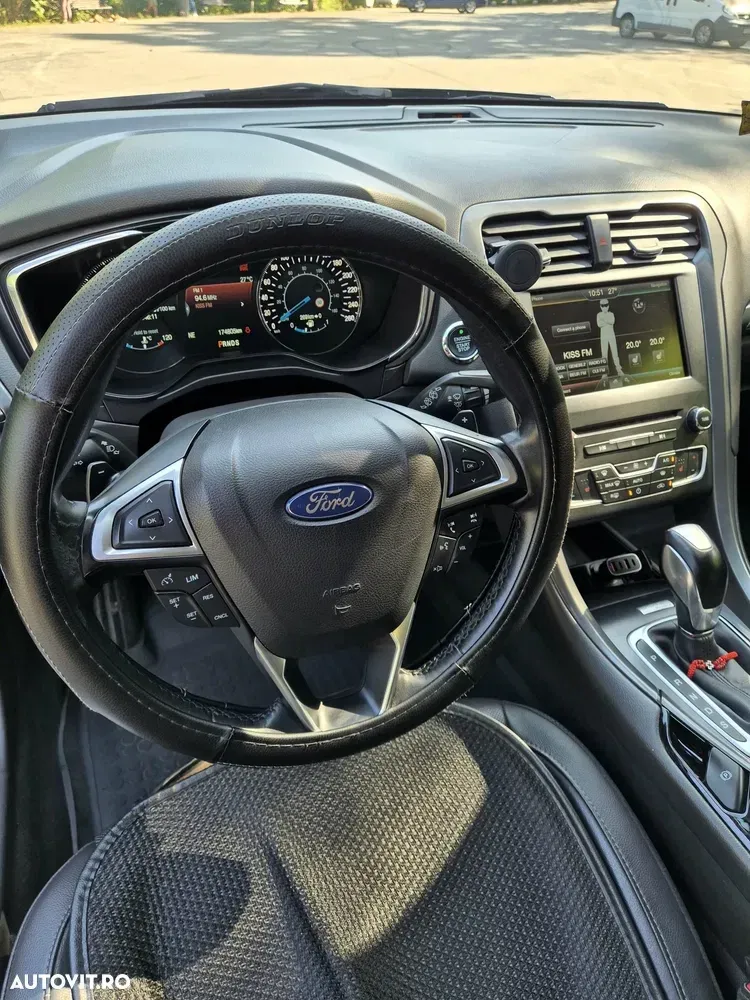 Ford Mondeo IV 2.0 TDCI PowerShift Titanium — imagine 5