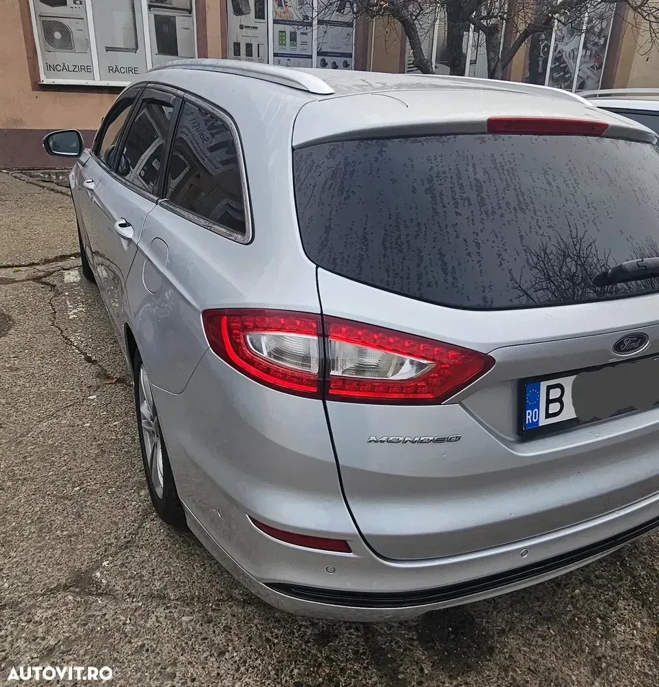Ford Mondeo IV 2.0 TDCI PowerShift Titanium — imagine 6
