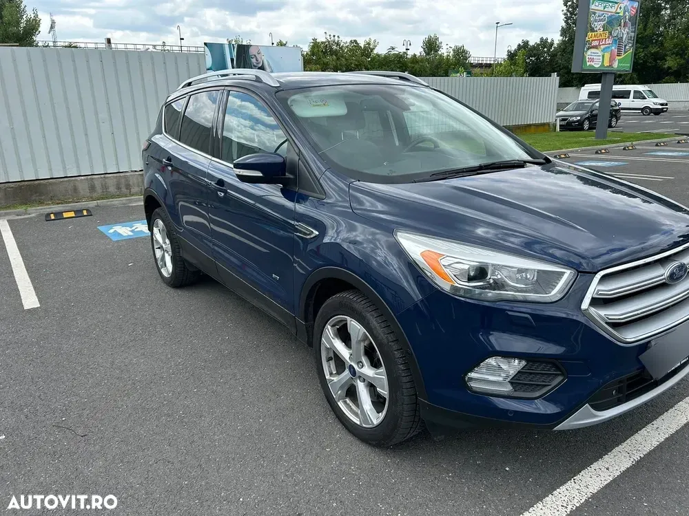 Ford Kuga — imagine 5
