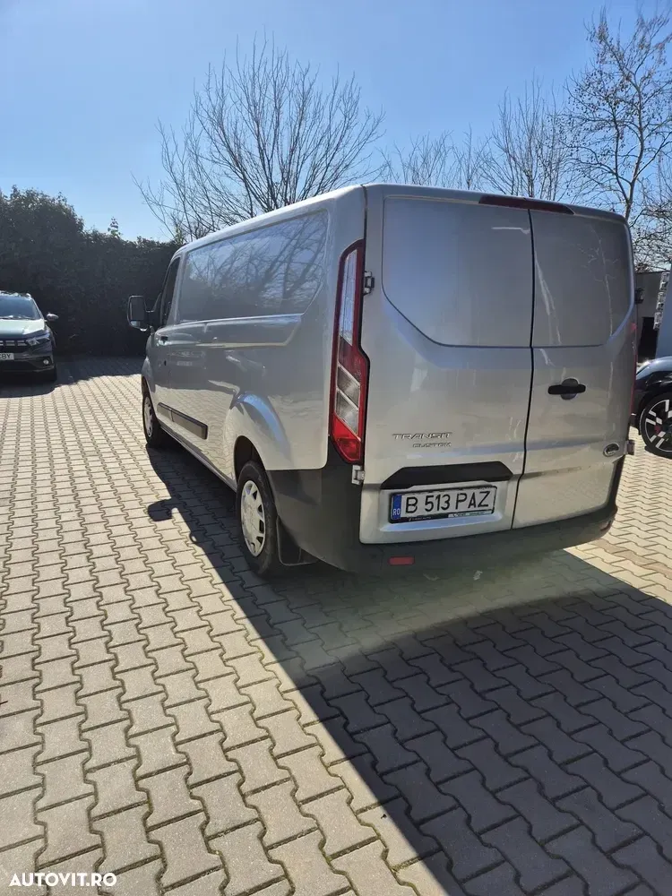 Ford Transit Custom — imagine 6