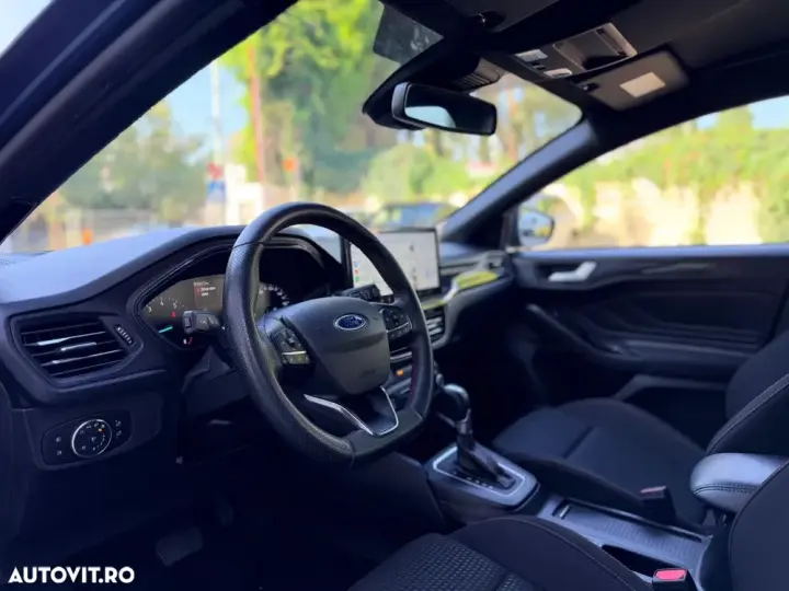 Ford Focus 1.0 EcoBoost Hybrid Aut. ST-LINE DESIGN