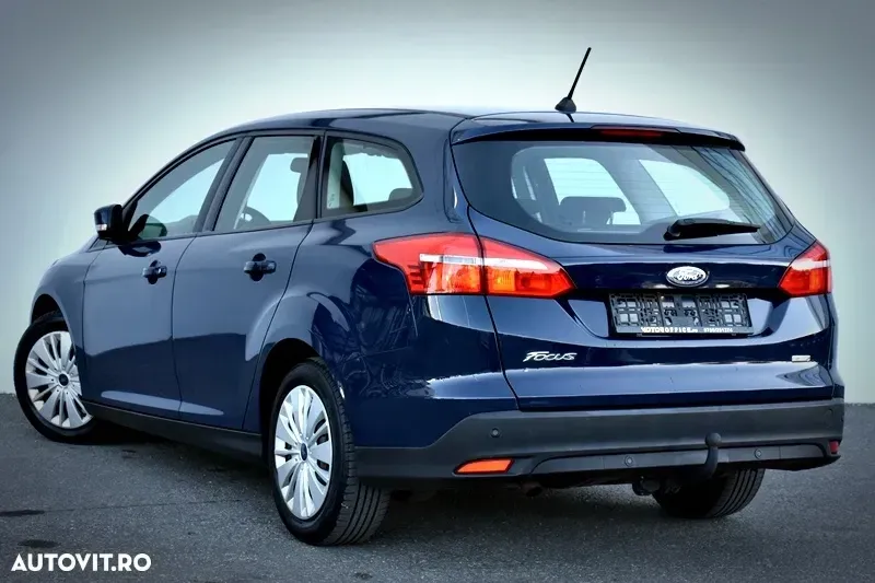 Ford Focus 1.0 EcoBoost Start Stop Trend — imagine 6