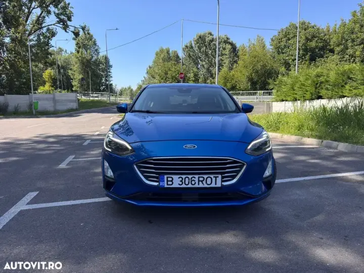 Ford Focus MK4 1.5 EcoBlue Titanium Business