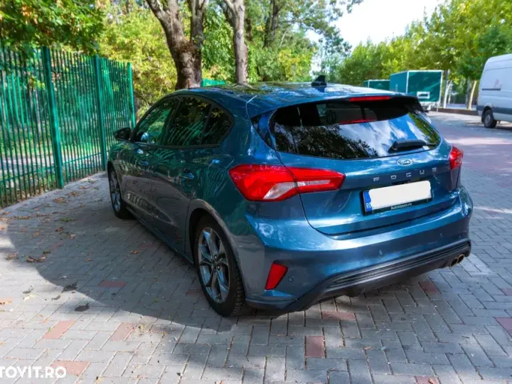 Ford Focus MK4 1.5 EcoBoost ST-Line