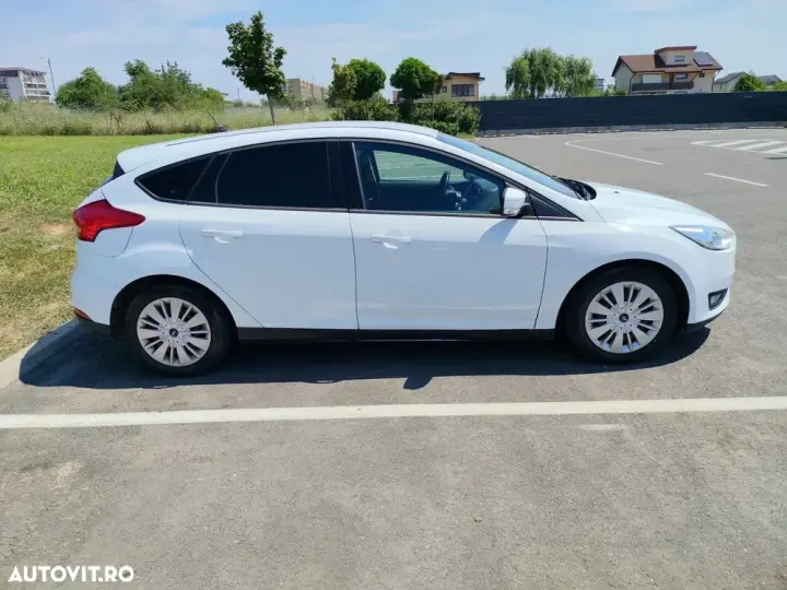 Ford Focus MK3 1.6 TDCI DPF Trend