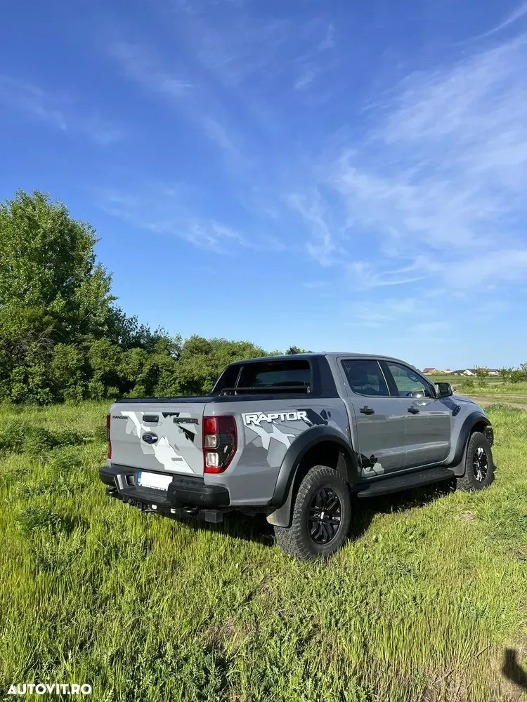Ford Raptor — imagine 5