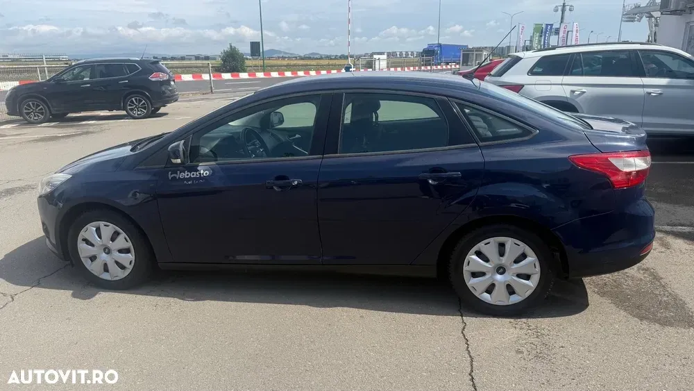 Ford Focus MK3 1.6 TDCi DPF Ambiente — imagine 2
