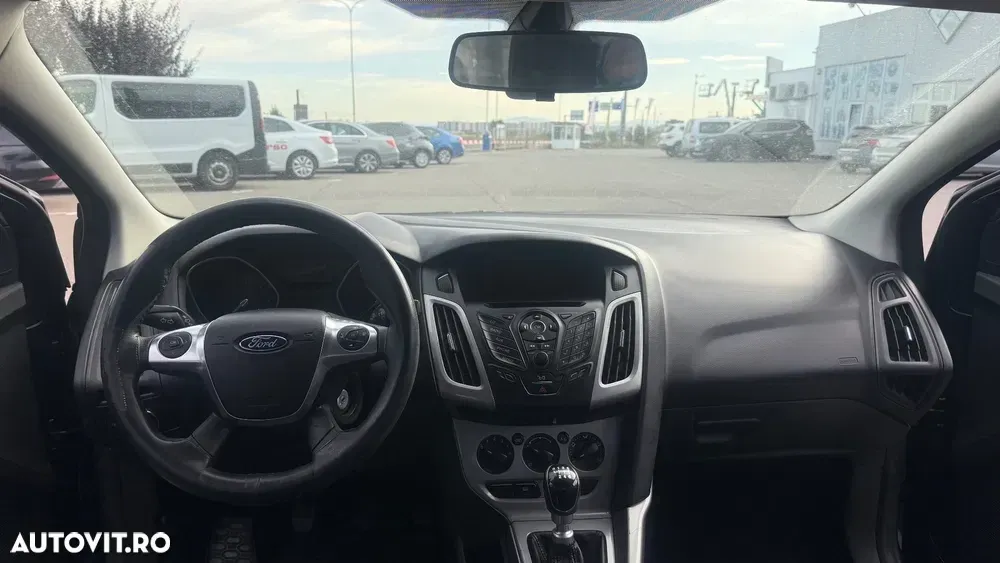 Ford Focus MK3 1.6 TDCi DPF Ambiente — imagine 4