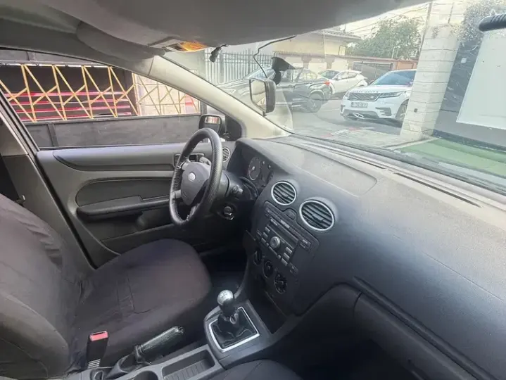 Ford Focus MK1 2.0i Titanium