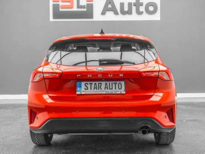 Ford Focus MK4 1.0 EcoBoost Titanium Business