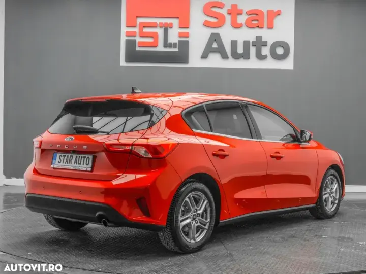 Ford Focus MK4 1.0 EcoBoost Titanium Business