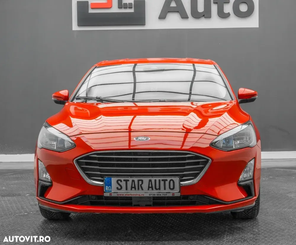 Ford Focus MK4 1.0 EcoBoost Titanium Business — imagine 2