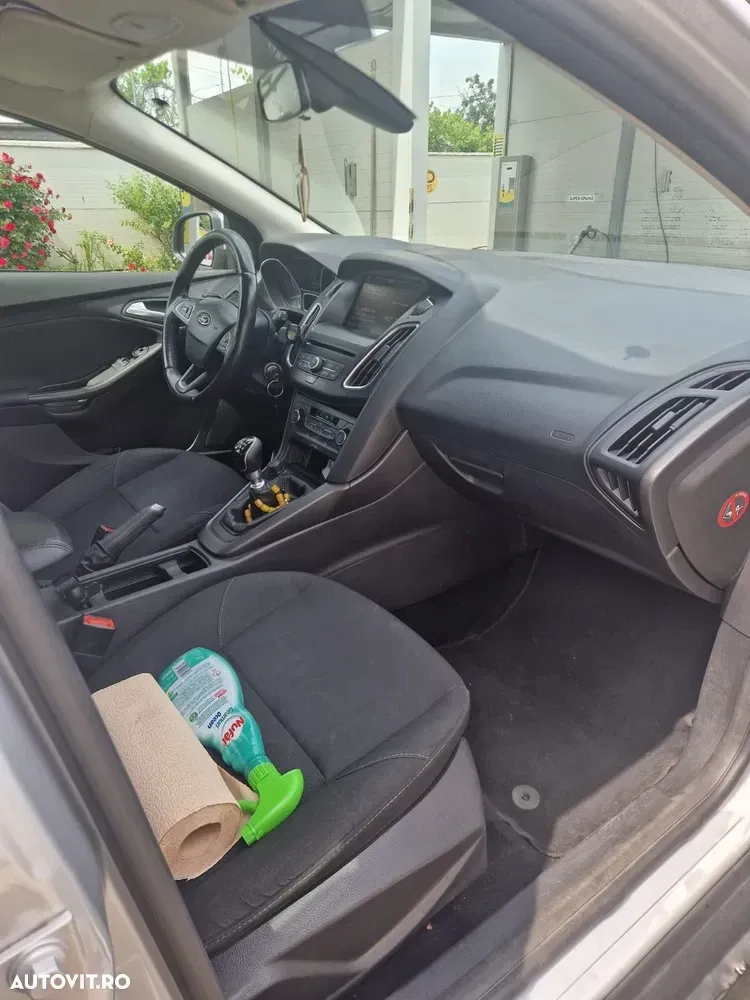 Ford Focus 1.0 EcoBoost Start Stop Trend — imagine 6