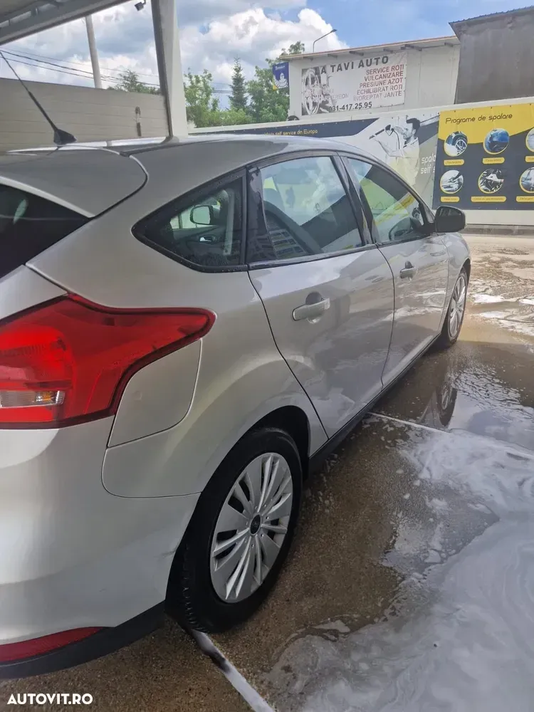 Ford Focus 1.0 EcoBoost Start Stop Trend — imagine 5