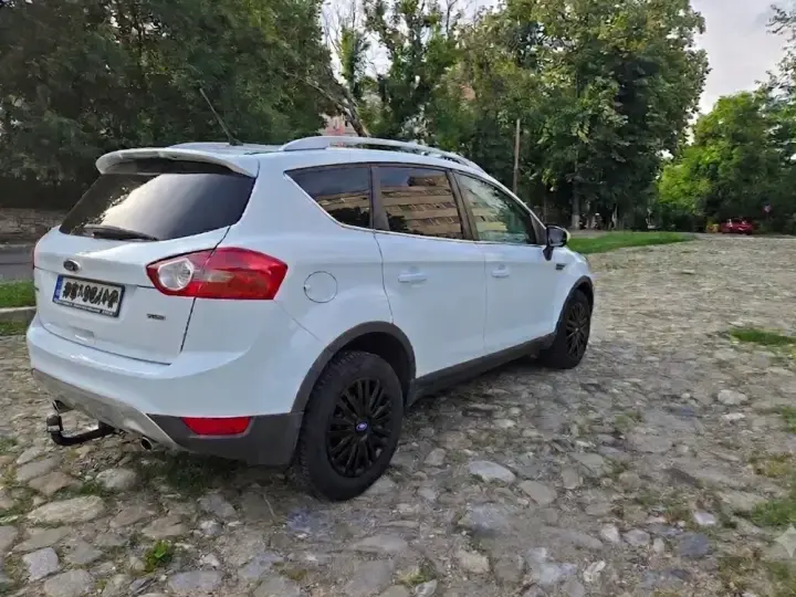 Ford Kuga 2.0 TDCi 4x4 Trend