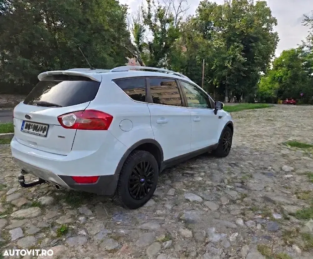 Ford Kuga 2.0 TDCi 4x4 Trend — imagine 6
