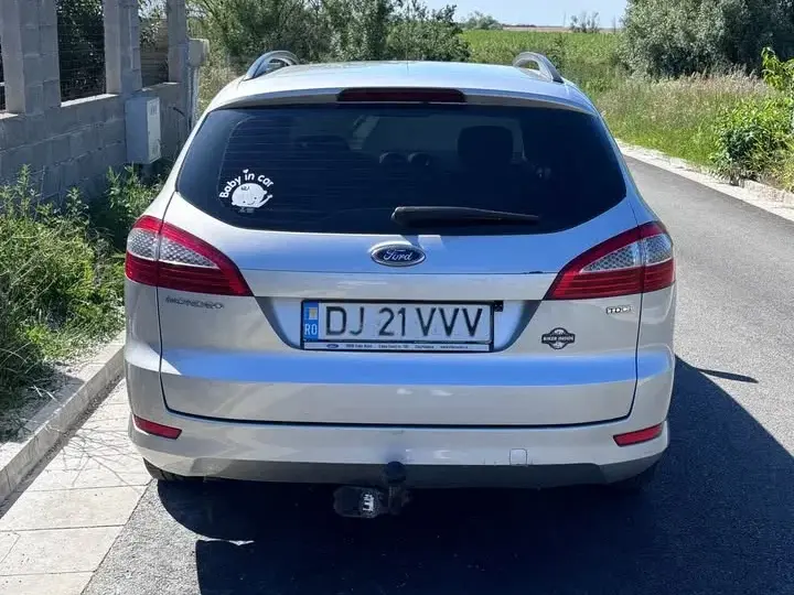 Ford Mondeo III 2.0 TDCI Business Edition