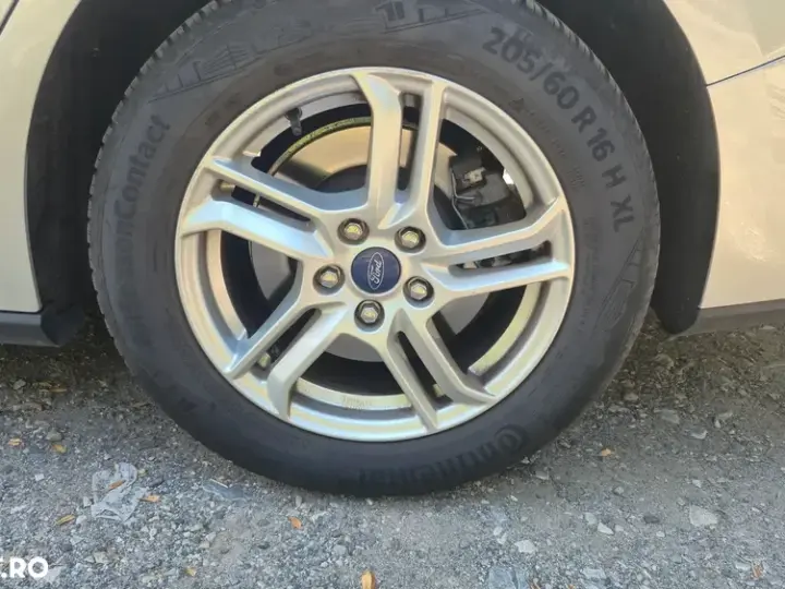 Ford Focus MK4 1.5 EcoBlue Start-Stopp-System COOL&CONNECT